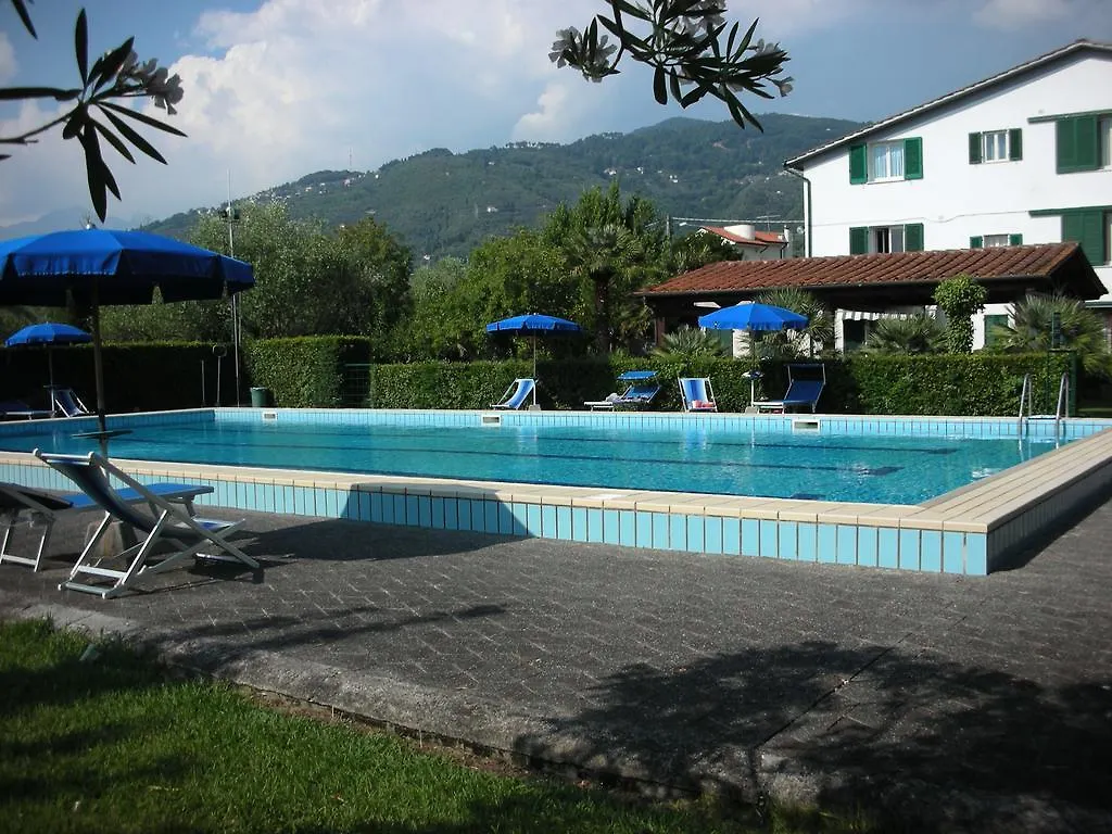B&B Da Pio Pietrasanta 3*,